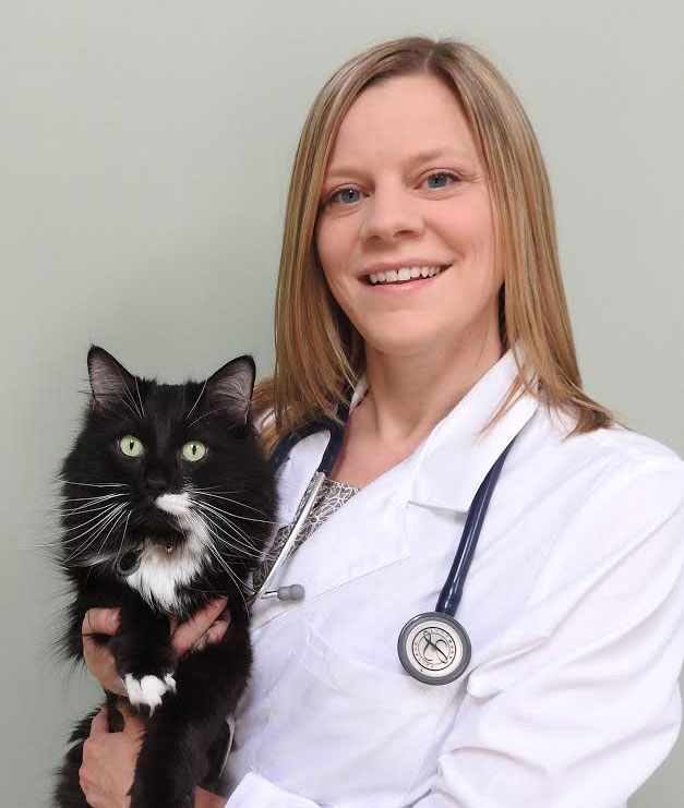 Dr. Elizabeth Knight, DVM